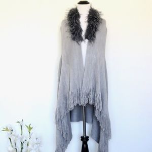 NEW! NORTHERN ANGEL Sleeveless Faux Fur Open Front Cardigan Fringe Trim Gray S/M